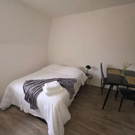 Apartment Cactus